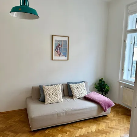 Marschall 10 Stilvoll Wohnen Mit Kleinem Balkon Im Herzen Von Lägenhet *