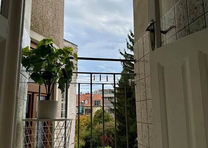 Marschall 10 Stilvoll Wohnen Mit Kleinem Balkon Im Herzen Von *