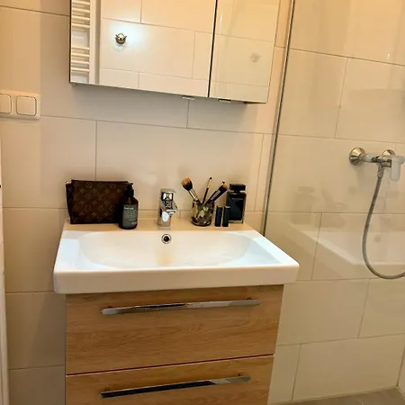 Marschall 10 Stilvoll Wohnen Mit Kleinem Balkon Im Herzen Von