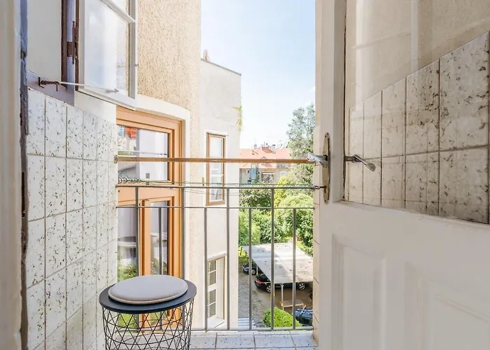 Appartamento Marschall 10 Stilvoll Wohnen Mit Kleinem Balkon Im Herzen Von *