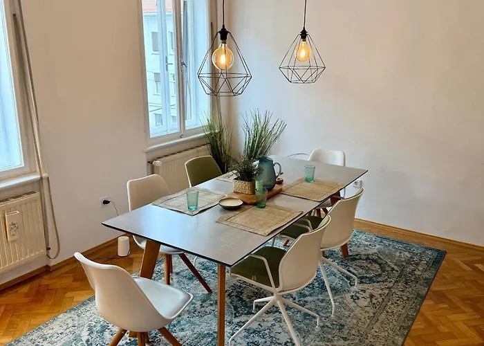 Apartmán Marschall 10 Stilvoll Wohnen Mit Kleinem Balkon Im Herzen Von