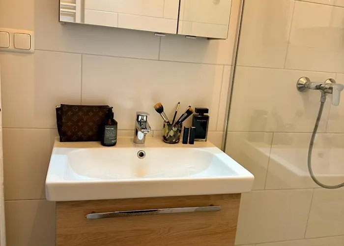 Marschall 10 Stilvoll Wohnen Mit Kleinem Balkon Im Herzen Von