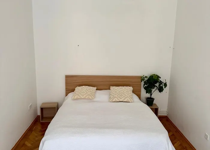 Appartement Marschall 10 Stilvoll Wohnen Mit Kleinem Balkon Im Herzen Von Graz